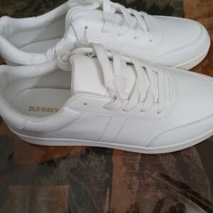 Old Navy  Shoes Size 9 5 Color White